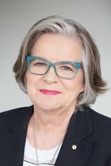 Arlette Cousture
