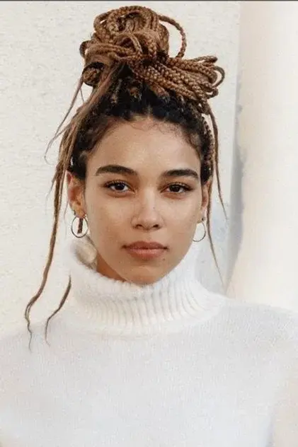 Alexandra Shipp