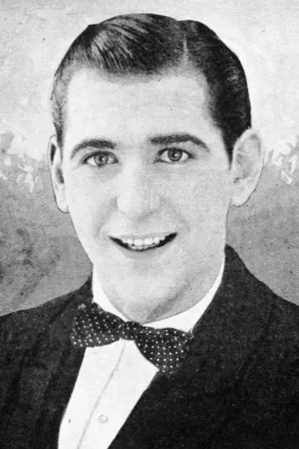 Kenneth MacDonald