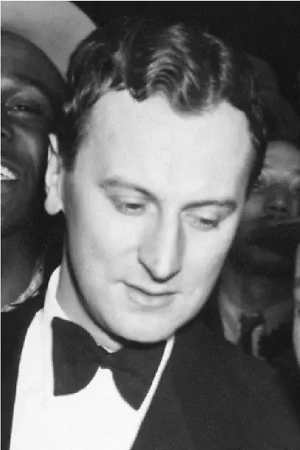 Kenneth MacPherson