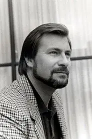 Richard Vernon