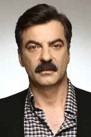 Stathis Mantzoros